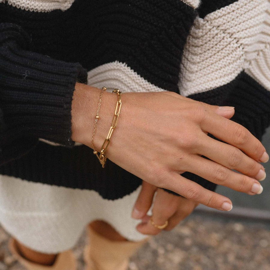 woman wearing gold bracelet - womens gold jewellery by australian waterproof jewellery brands indie and harper