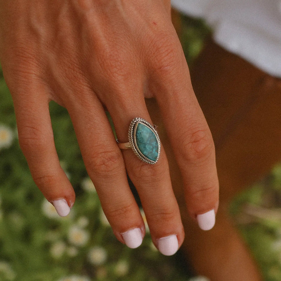 woman's hand wearing sterling silver azurite ring - gemstone jewellery by australian jewellery brands indie and harper