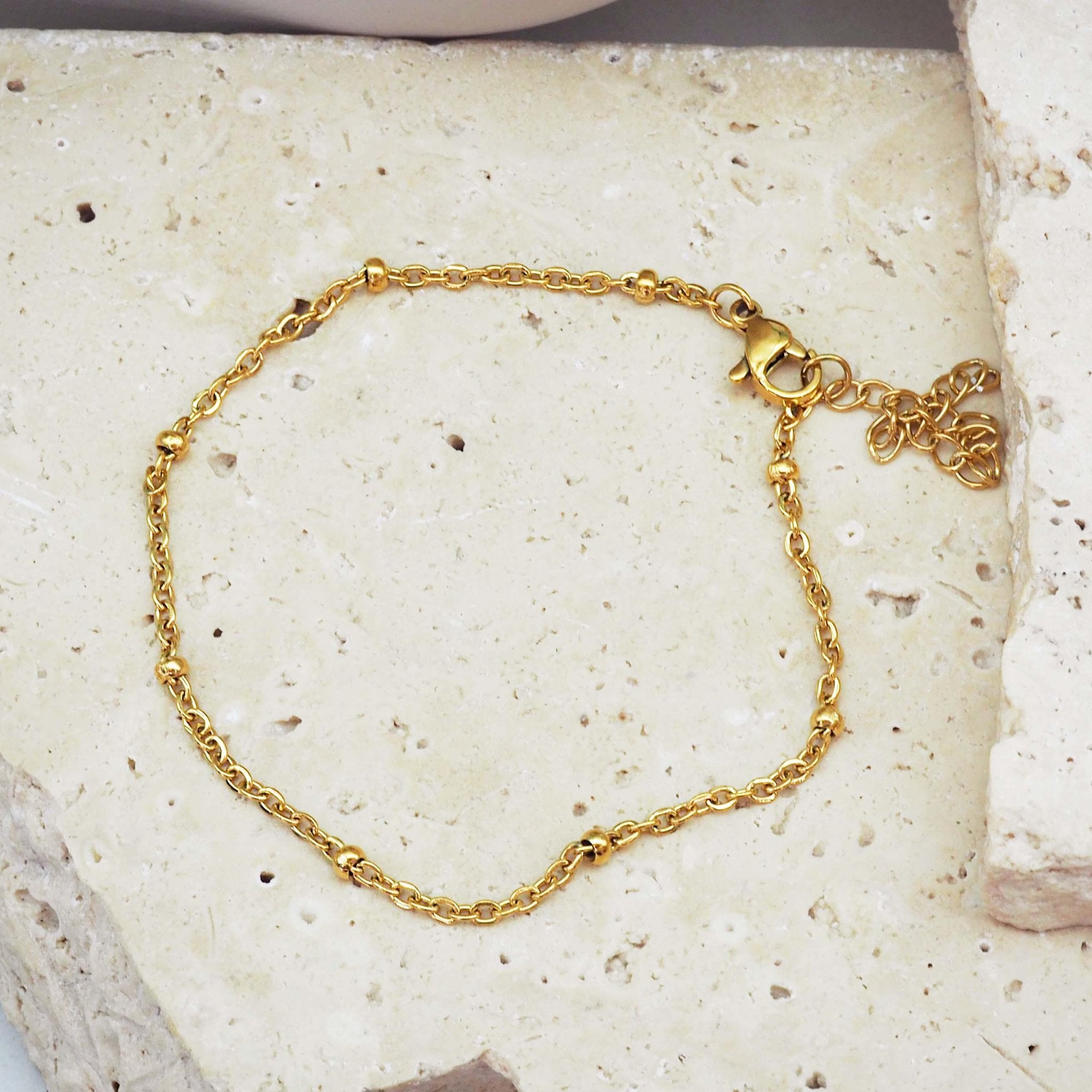 Dainty gold Bracelet - womens gold waterproof jewellery by Australian jewellery brands indie and harper