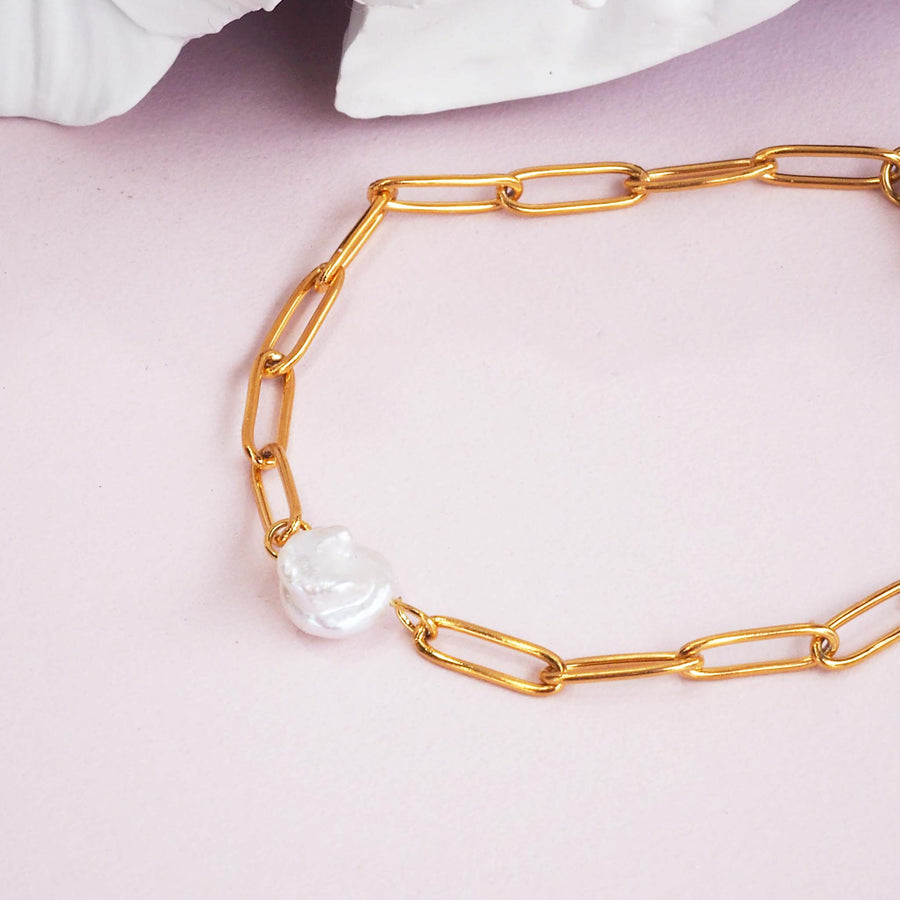 Dainty Gold Goddess Pearl Bracelet