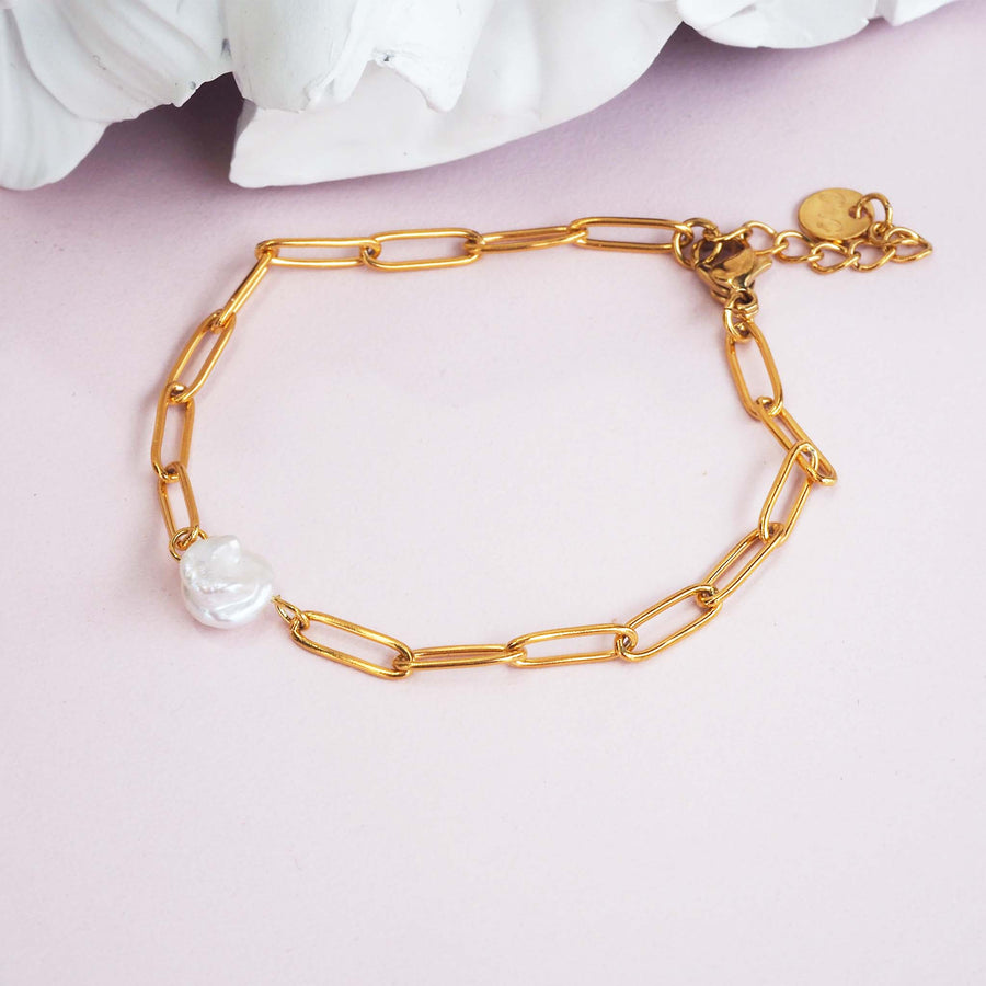 Dainty Gold Goddess Pearl Bracelet