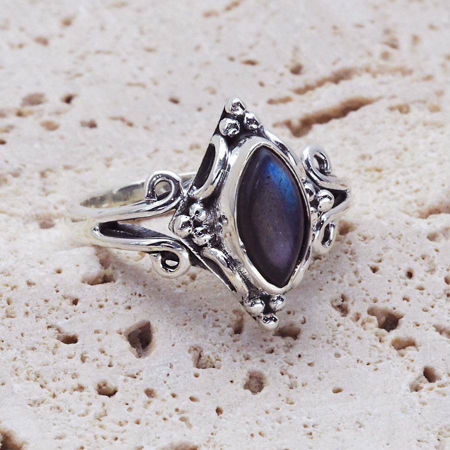 Sterling silver labradorite ring - labradorite jewellery - Australian jewellery brand