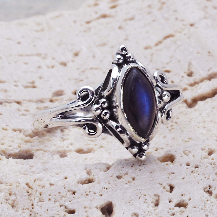 Sterling silver labradorite ring - labradorite jewellery - Australian jewellery brand