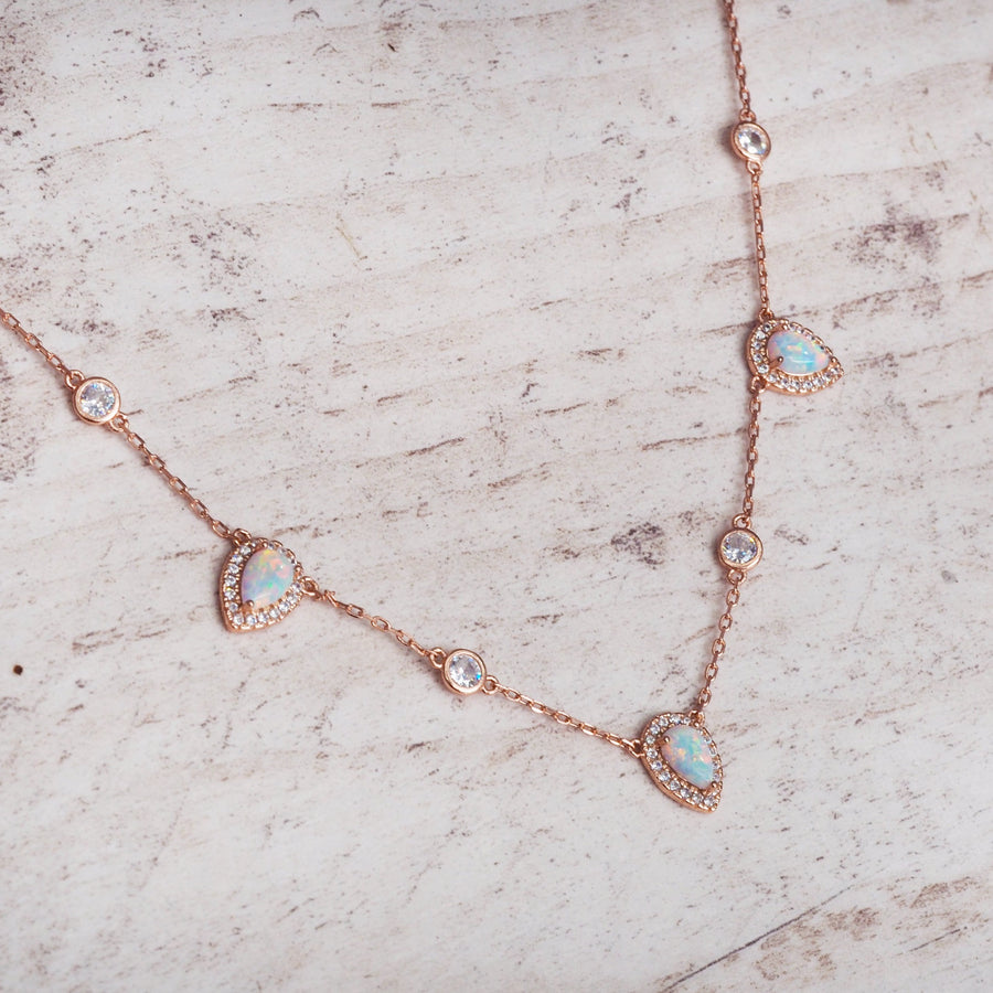 Our Moonstone Wild Flower Necklace is a stunning addition to any women’s jewellery collection
