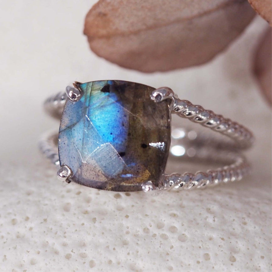 sterling silver labradorite ring - labradorite jewellery by australian jewellery brands indie and harper