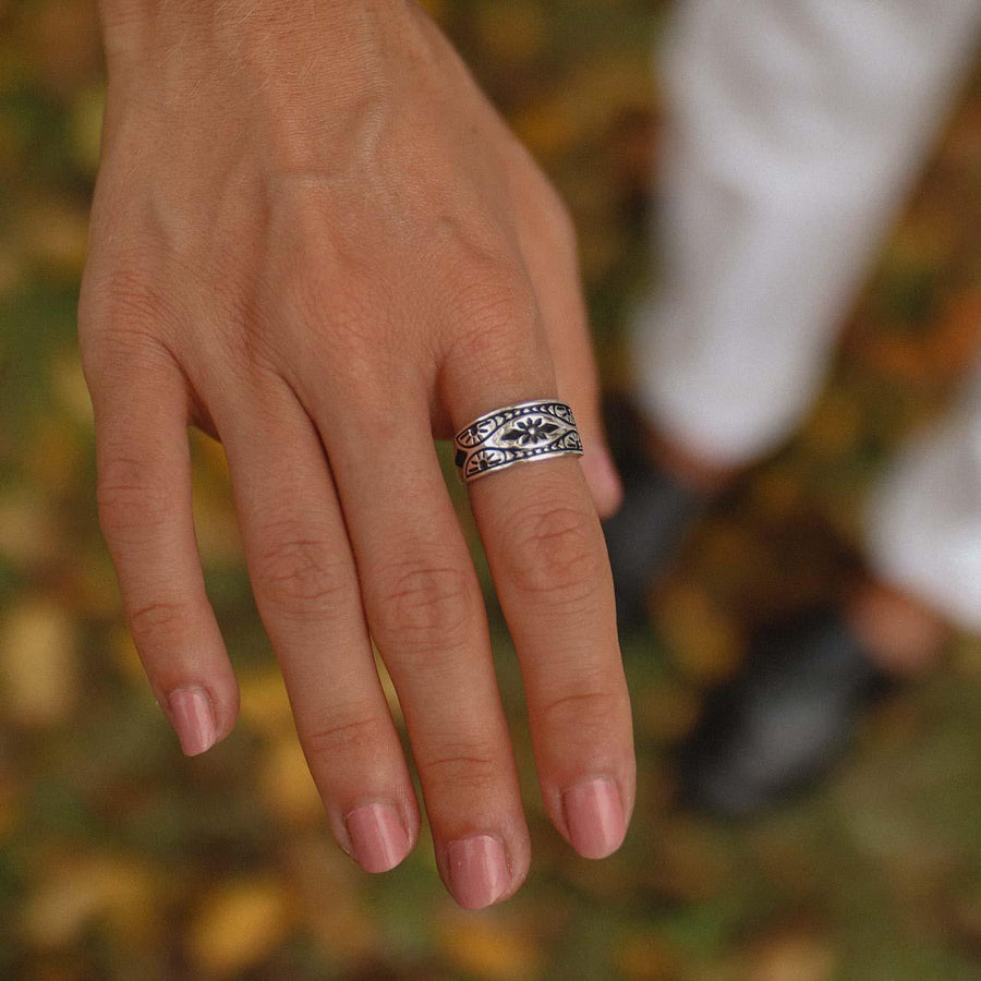 Woman wearing Sterling silver Ring with hand carved detailing - womens boho jewellery by australian jewellery brands online indie and Harper 