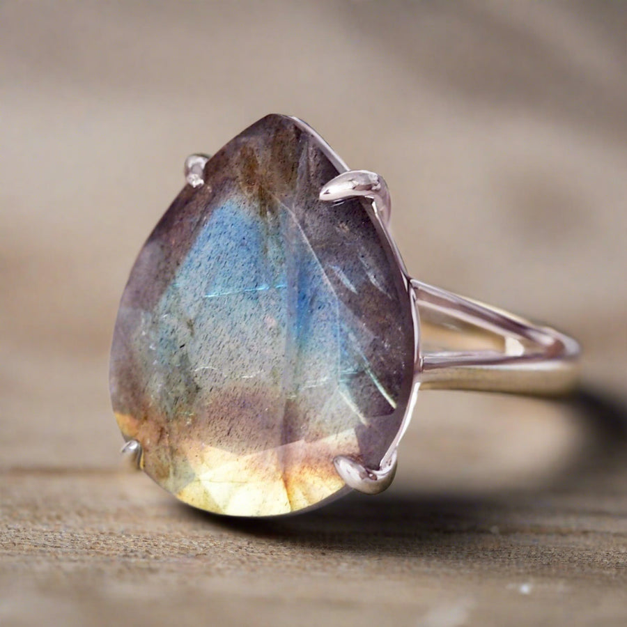 Sterling Silver labradorite ring - gemstone jewellery by Australian jewellery brands indie and harper